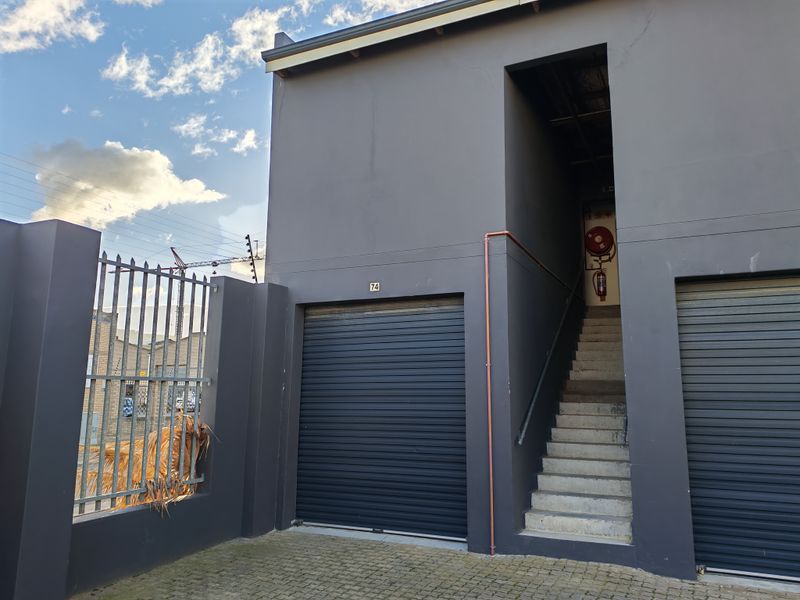 43m2 Storage Units For Sale in Broadlands Industrial, Strand - Photo 6