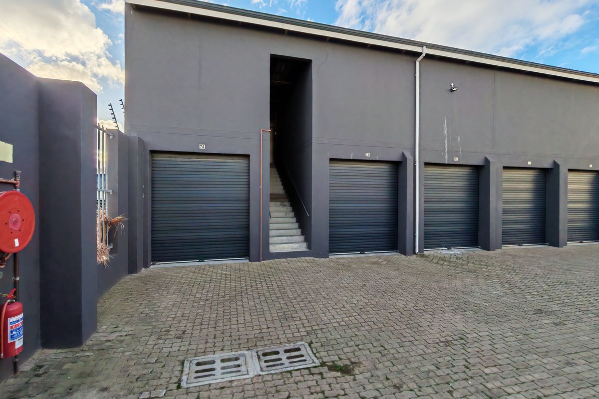 43m2 Storage Units For Sale in Broadlands Industrial, Strand - Photo 2