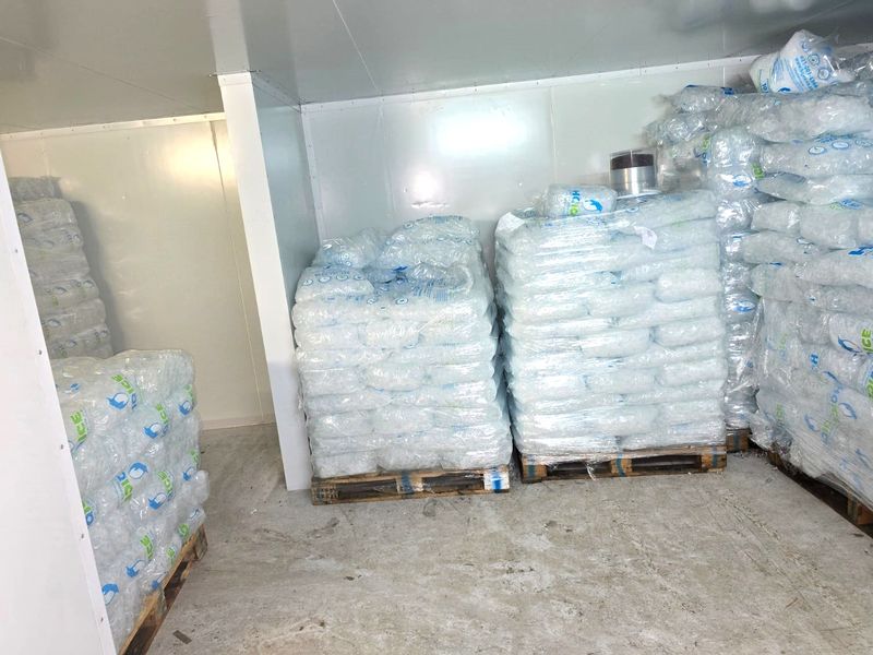 Thriving business for sale! - Photo 3