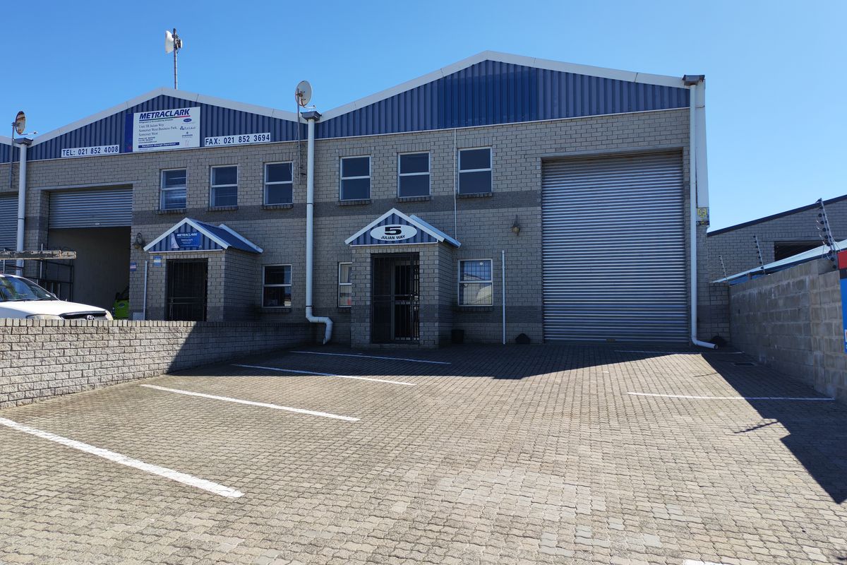 390m2 Warehouse TO LET in Somerset West Business Park - Photo 3