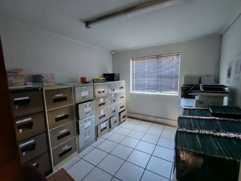 600m2 Industrial Warehouse TO LET – Saxenburg Park 1. - Photo 10