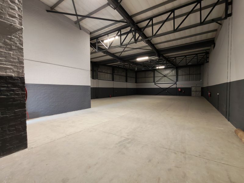547m2 A-grade  Industrial Warehouse To Let in Stikland Industria - Photo 9