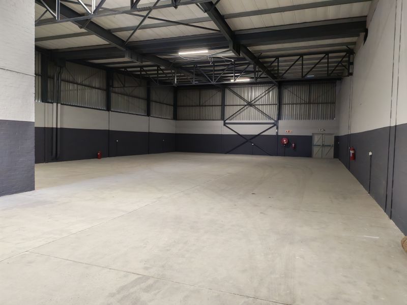 547m2 A-grade  Industrial Warehouse To Let in Stikland Industria - Photo 8