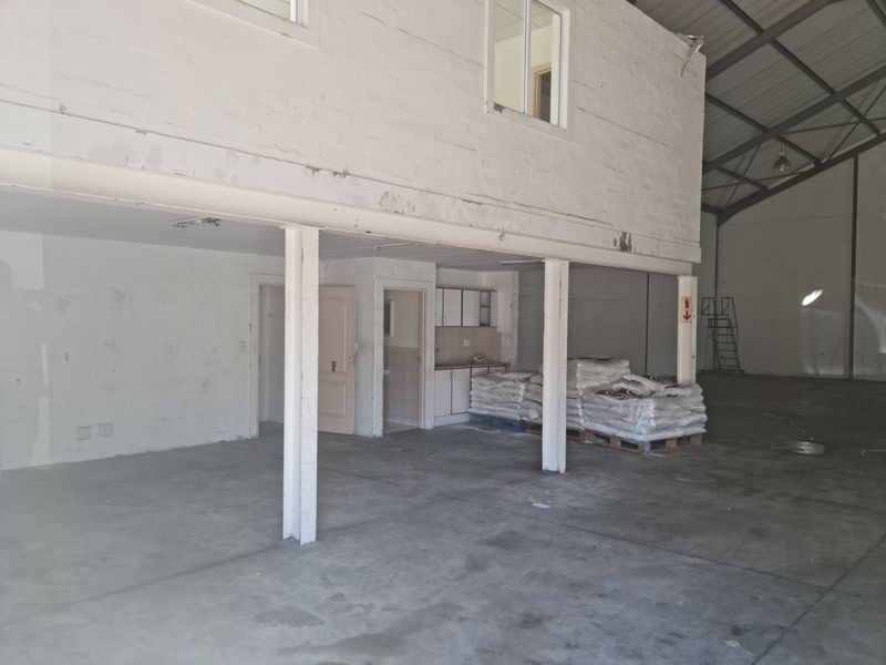 376m2 Industrial Warehouse To Let | For Rent in Asla Park, Strand - Photo 9