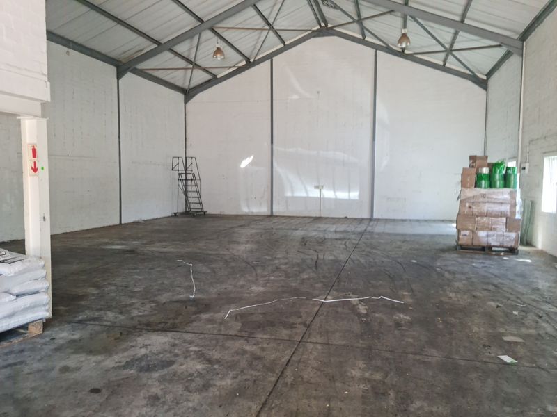 376m2 Industrial Warehouse To Let | For Rent in Asla Park, Strand - Photo 10