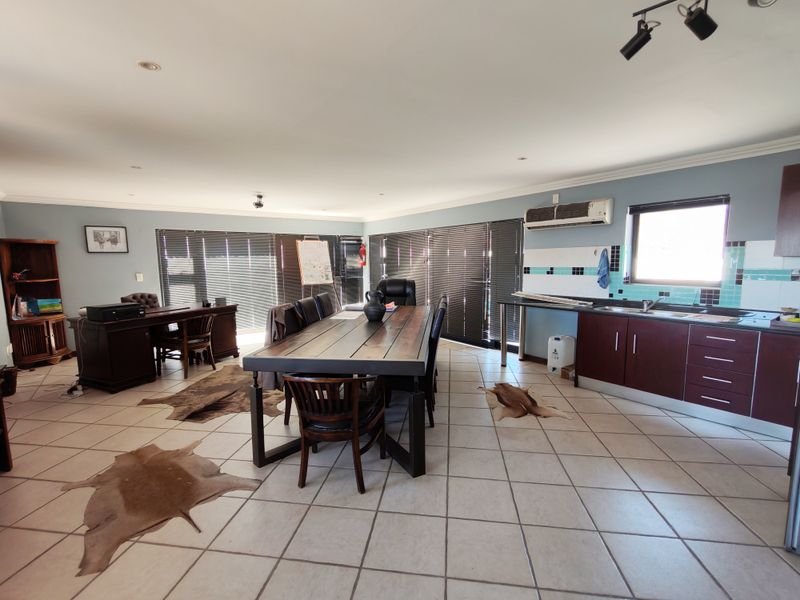 4000m2 Industrial Property For Sale in Broadlands Strand - Next to the N2 - Photo 6