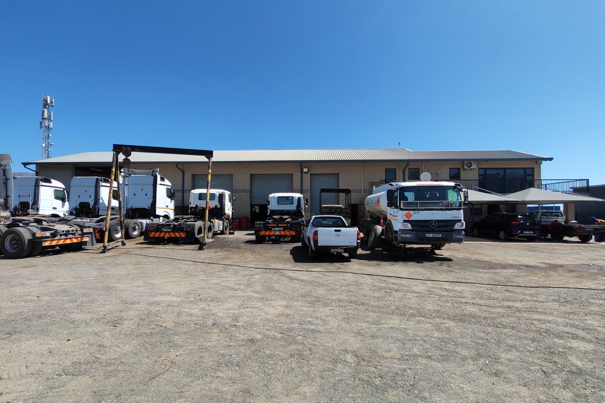 4000m2 Industrial Property For Sale in Broadlands Strand - Next to the N2 - Photo 2