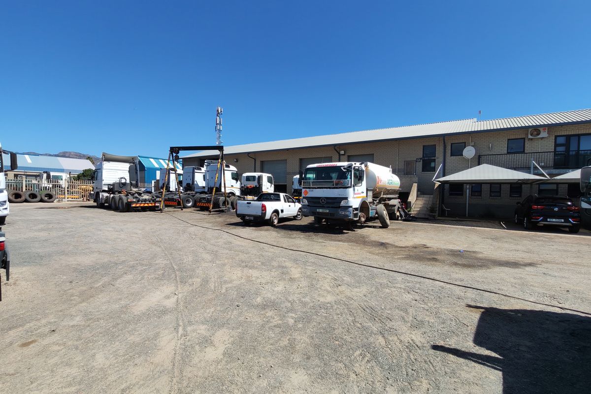 4000m2 Industrial Property For Sale in Broadlands Strand - Next to the N2 - Photo 3