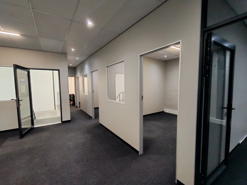 Warehouse Rental Monthly In Somerset West - Photo 4