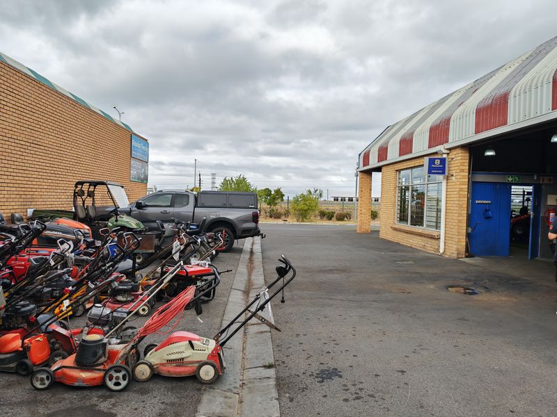 189m2 Warehouse TO LET in Somerset West Business Park - Photo 6