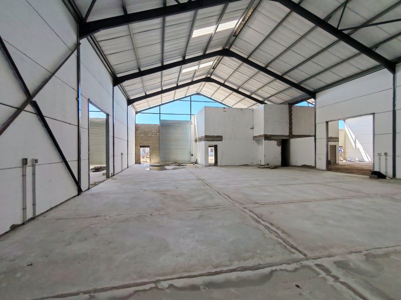Modern 427m2 Warehouse For Sale in Firgrove Industrial Estate - Photo 9