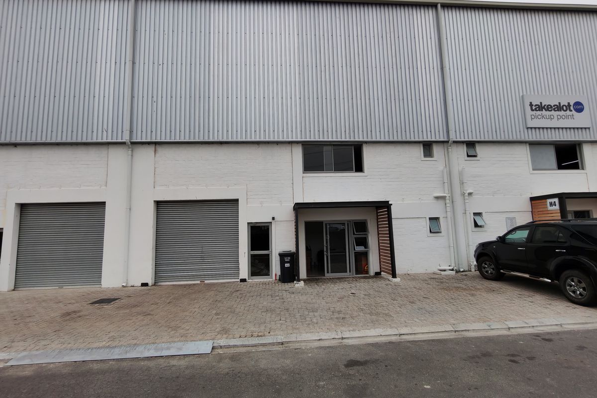 197m2 Warehouse To Let in Firgrove , Somerset West - Photo 2