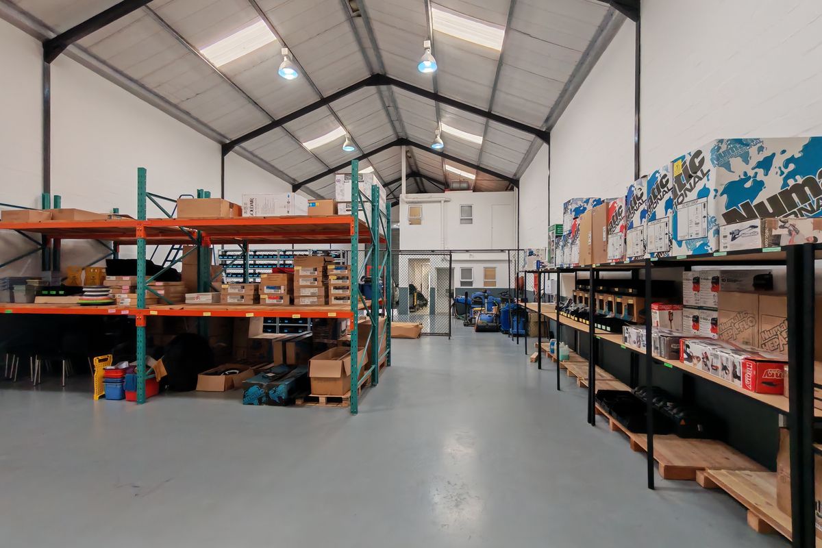 345m2 Industrial Warehouse To Let in Asla Park, Strand - Photo 3