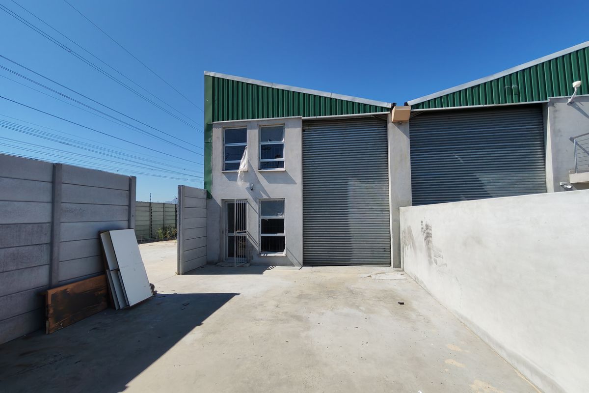 215m2 Warehouse TO LET in Saxenburg Park with a 320m2 Yard - Photo 5