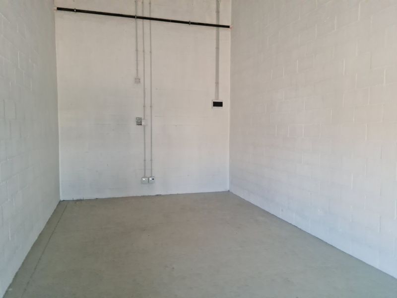 36m2 Industrial Property TO RENT | TO LET @ R4490 + vat in Asla Park,  Strand - Photo 8