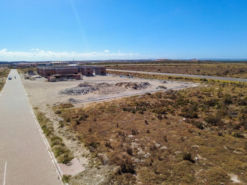 15 Privately-Owned, Fully Serviced & Zoned Industrial & Business Plots – Harbour View Development - Photo 3