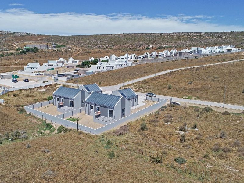 Stylish, Spacious, and Light: Single-Level Living in Welgedaan Estate - Photo 7