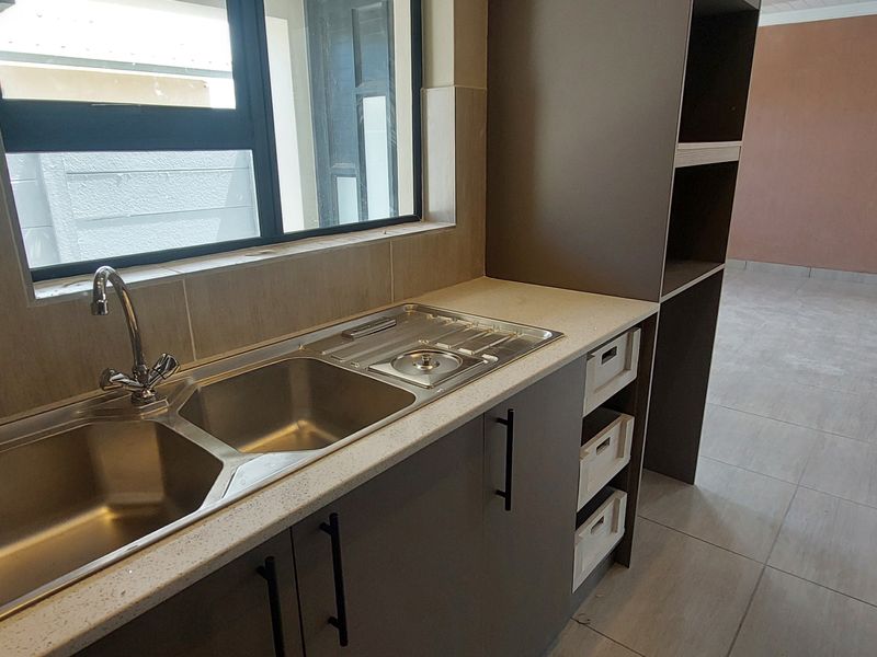 Discover Modern Living in the Perfect Location! - Photo 5