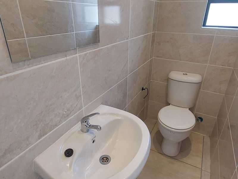 Discover Modern Living in the Perfect Location! - Photo 9