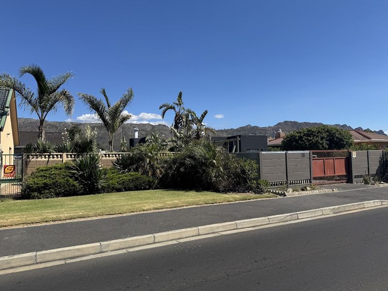 Bachelor, Furnished Garden Flat to Rent in Gordon's Bay - Photo 9