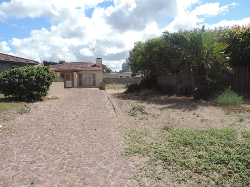 Prime Vacant Stand in Saldanha Bay. - Photo 2