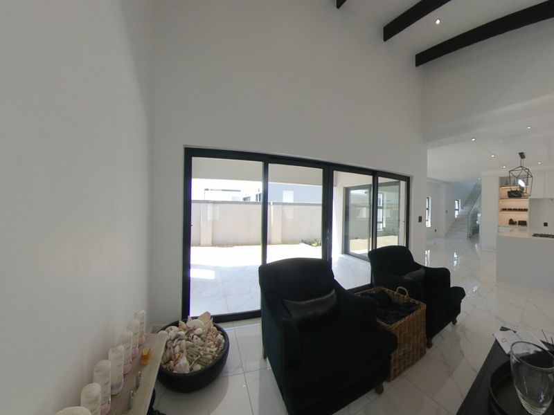 Modern 3-Bedroom Home for Sale in Sandown, Cape Town – Prime Location! - Photo 2