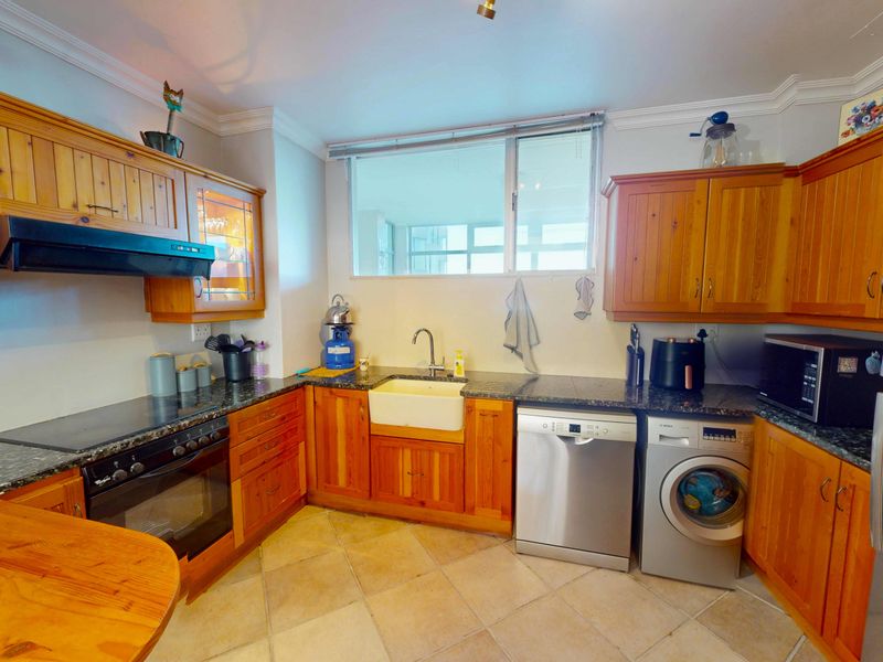 3 Bedroom Apartment in Van Ryneveld - Photo 10