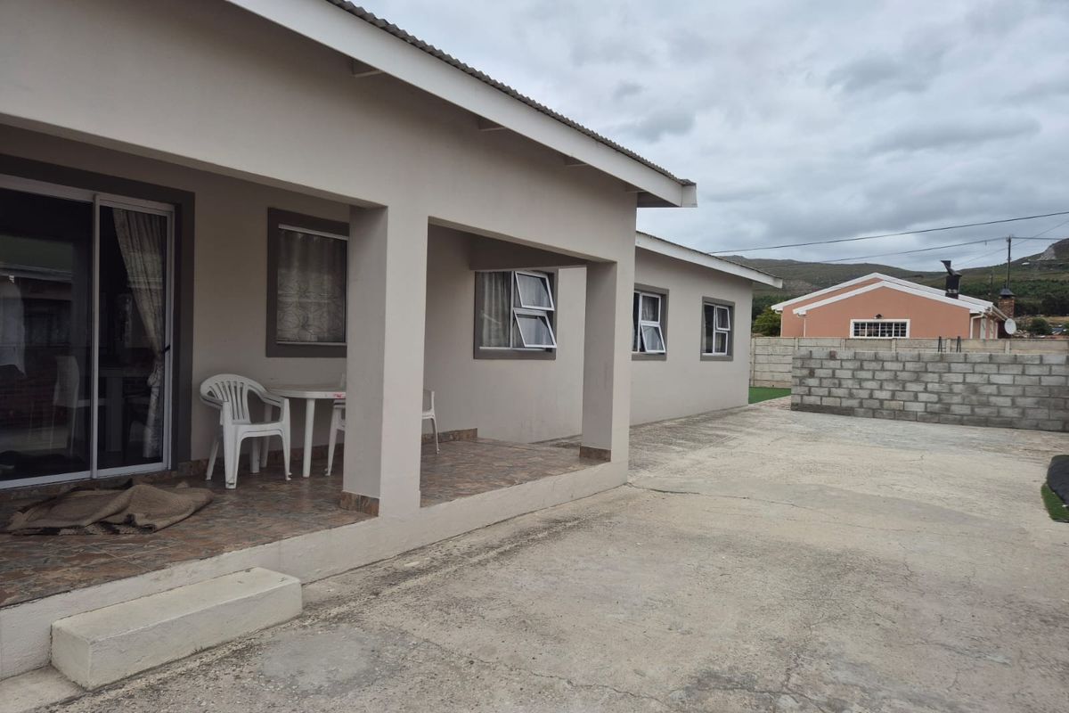 House For Sale In Bot River - Photo 2