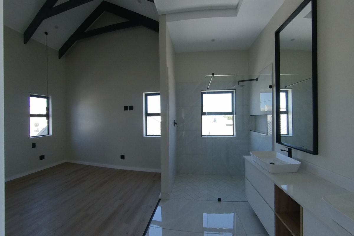 Modern 3-Bedroom Home for Sale in Sandown, Cape Town – Prime Location! - Photo 2