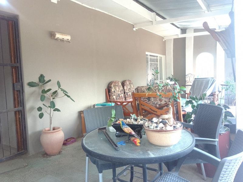 House For Sale In Brandvlei - Photo 4