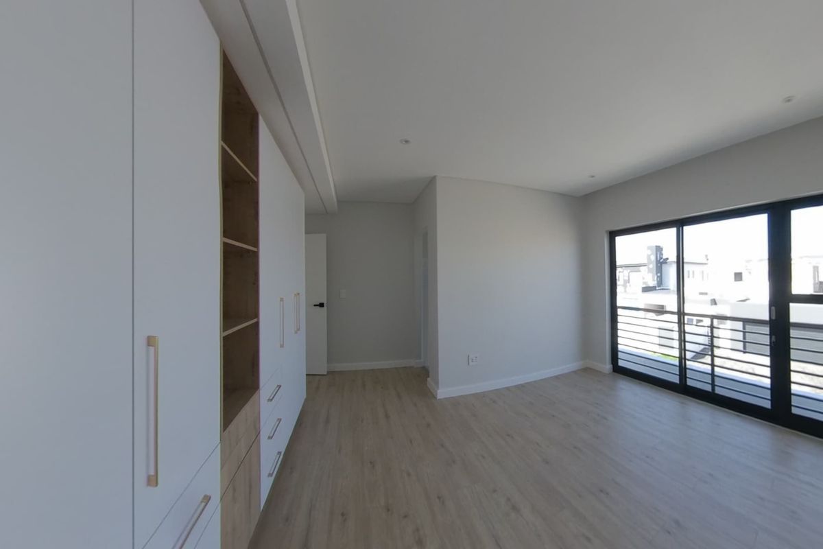 Freehold For Sale In Blouberg - Photo 5