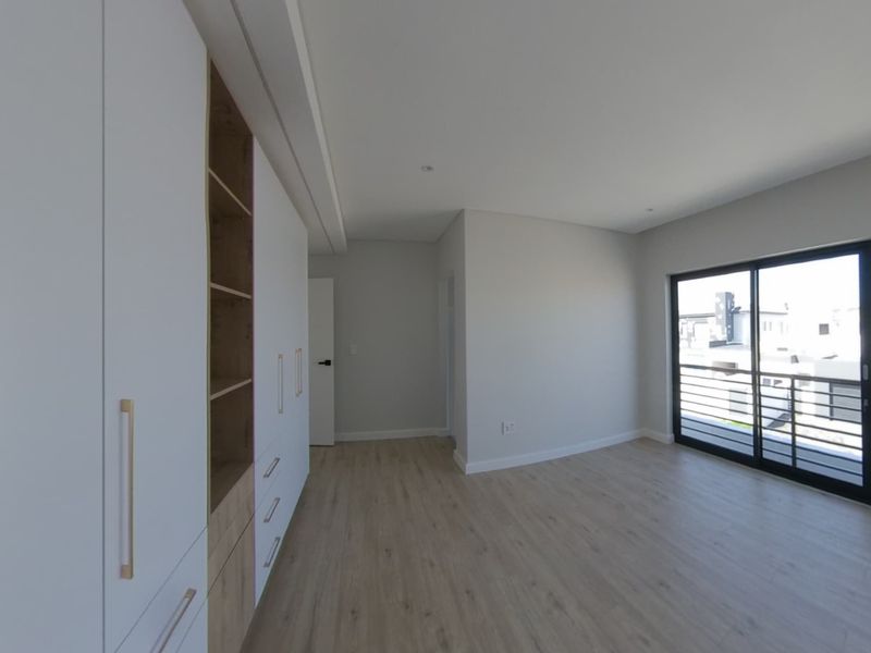Freehold For Sale In Blouberg - Photo 5