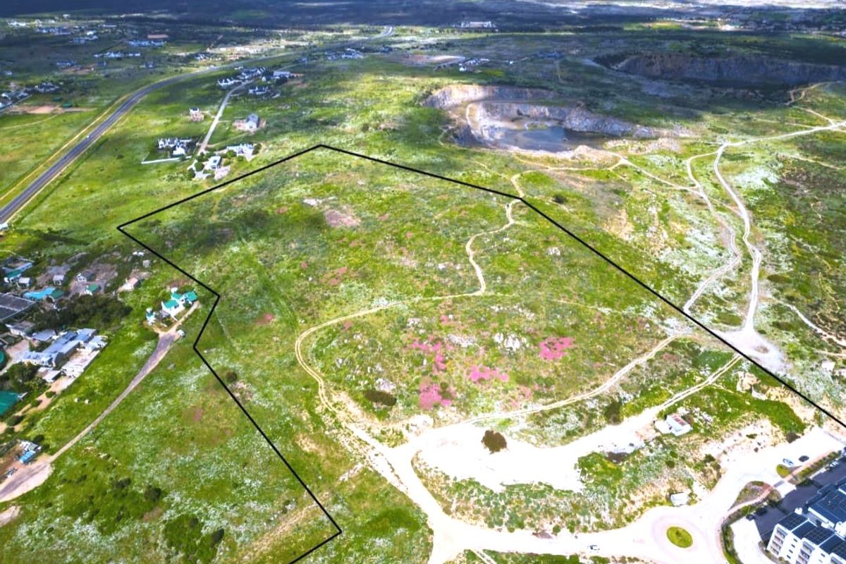 Prime development land on the booming West Coast! - Photo 5