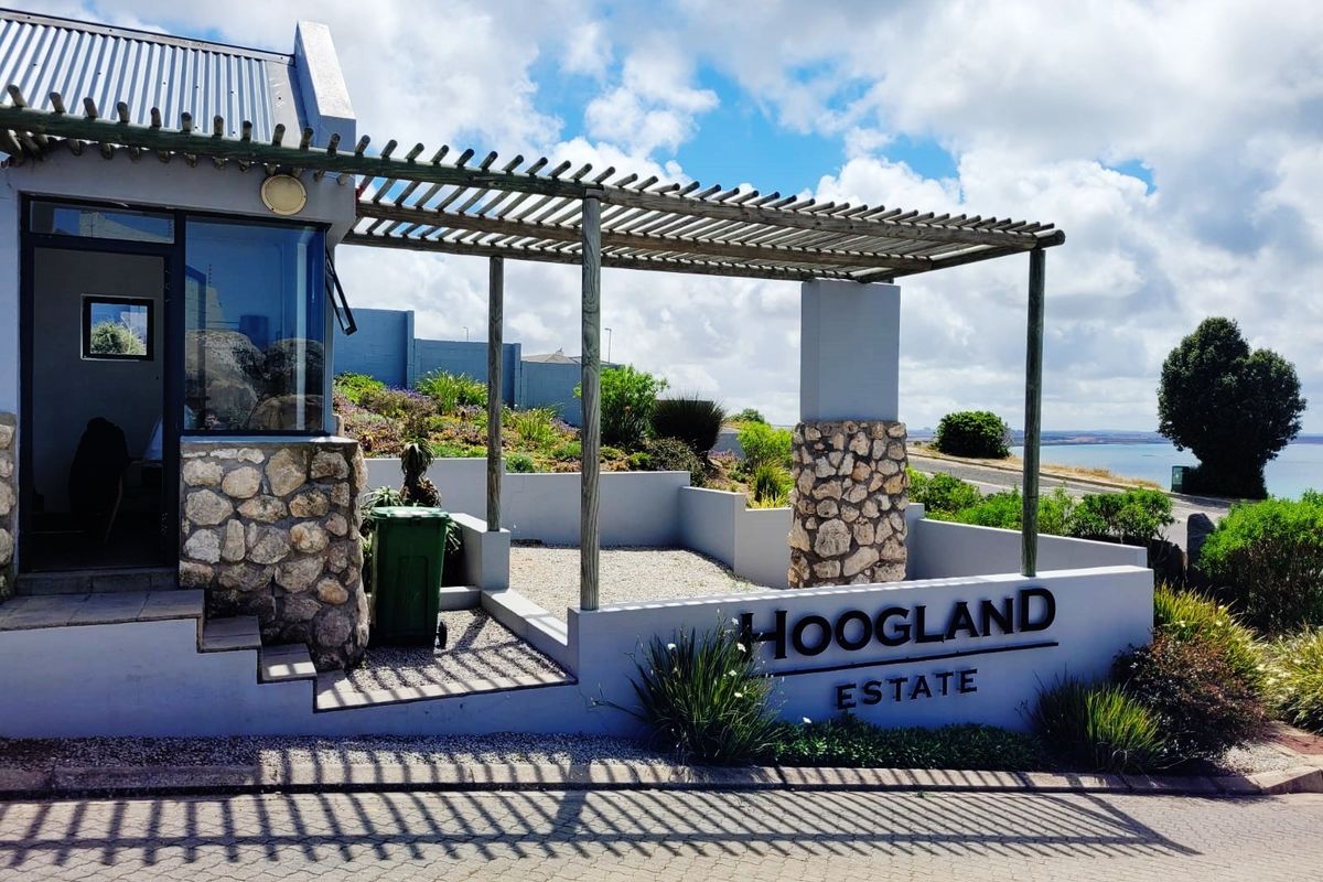 Your Dream Coastal Escape Awaits at Hoogland Estate - Photo 3