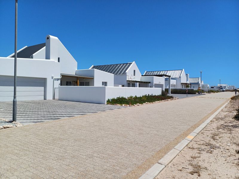 Spacious level land for sale in Lampiesbaai - Photo 10