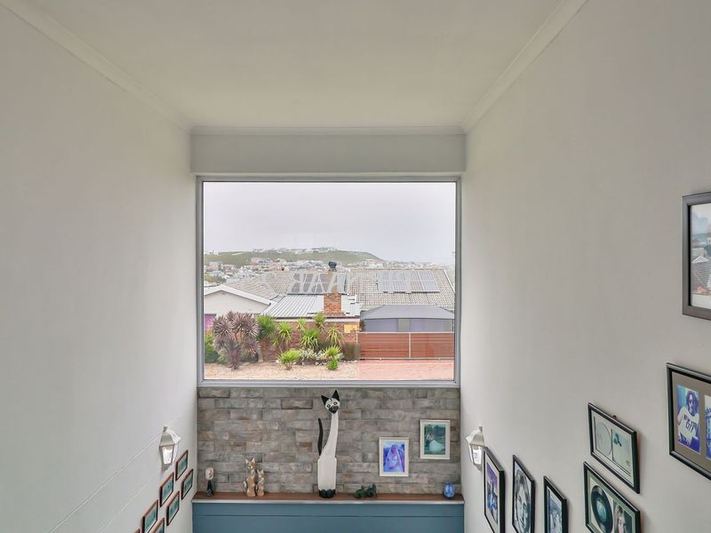 House Pending Sale In Yzerfontein - Photo 6