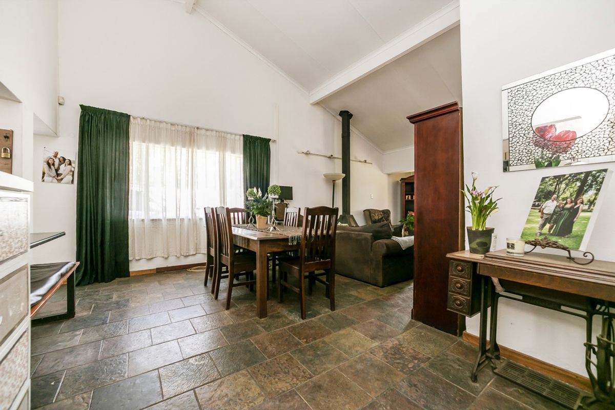 Welcome to Your Tranquil Oasis! - Photo 4