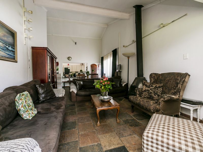 Welcome to Your Tranquil Oasis! - Photo 10