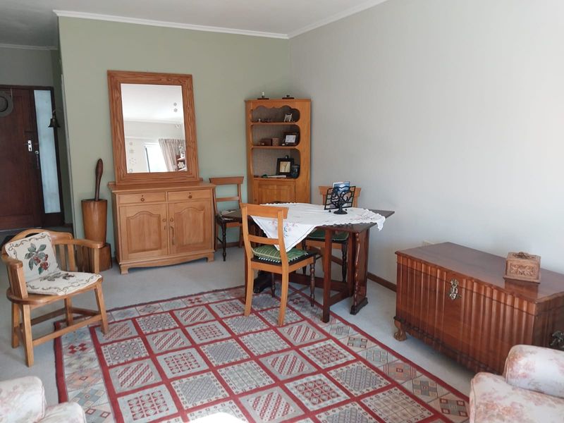 Lovely 2 Bedroom Apartment to rent in Somerset Oaks Retirement Village - Photo 2
