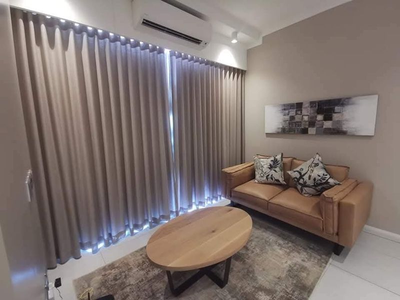 Luxury 1 Bedroom Apartment in Menlyn Maine Residences, Pretoria - Photo 9