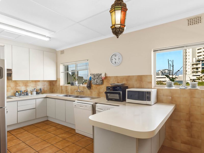 Spacious Apartment & Rare Investment Opportunity - Photo 6
