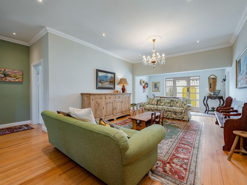 Exceptional family home in Strand North - Photo 4