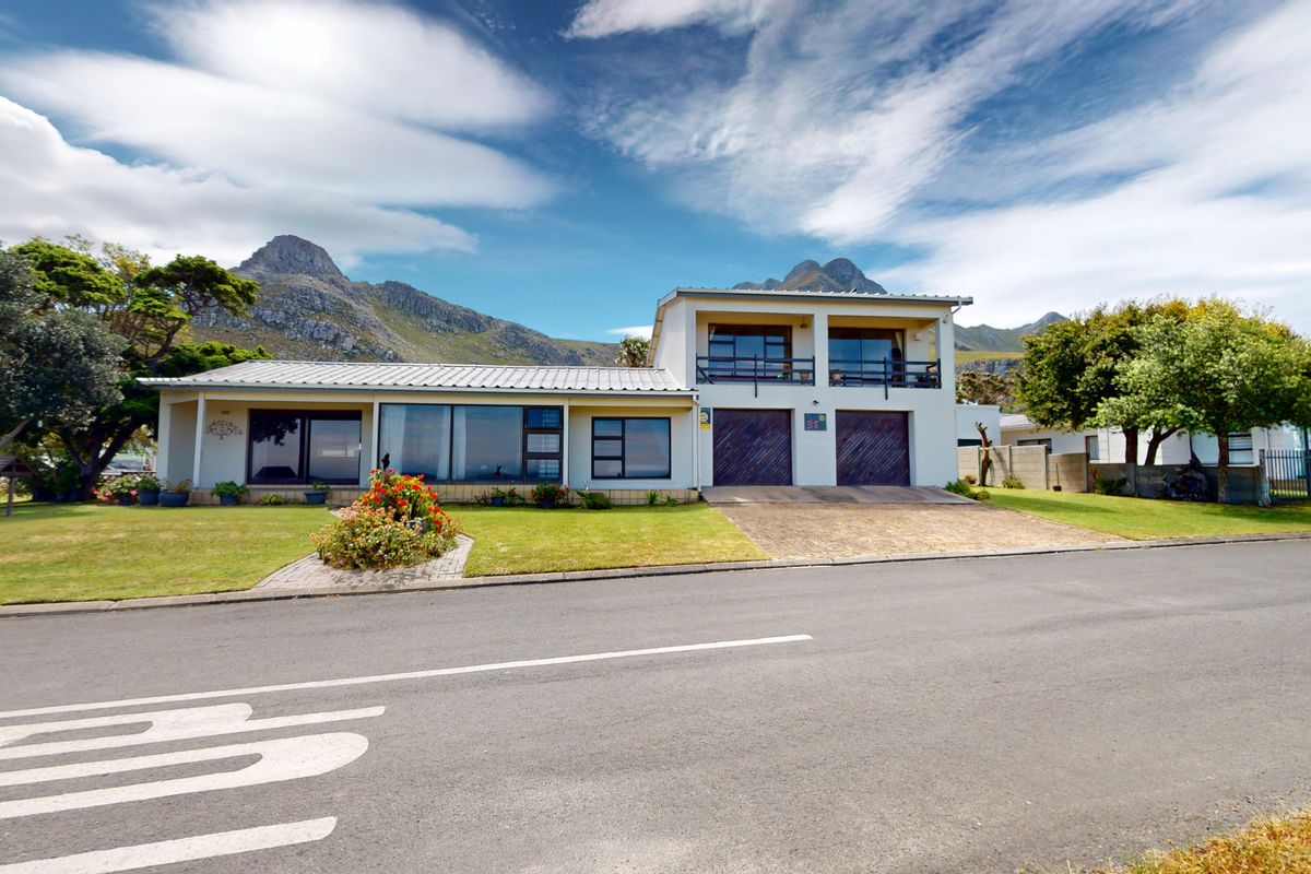 3 Bed House For Sale in Palmiet | MyProperty Africa