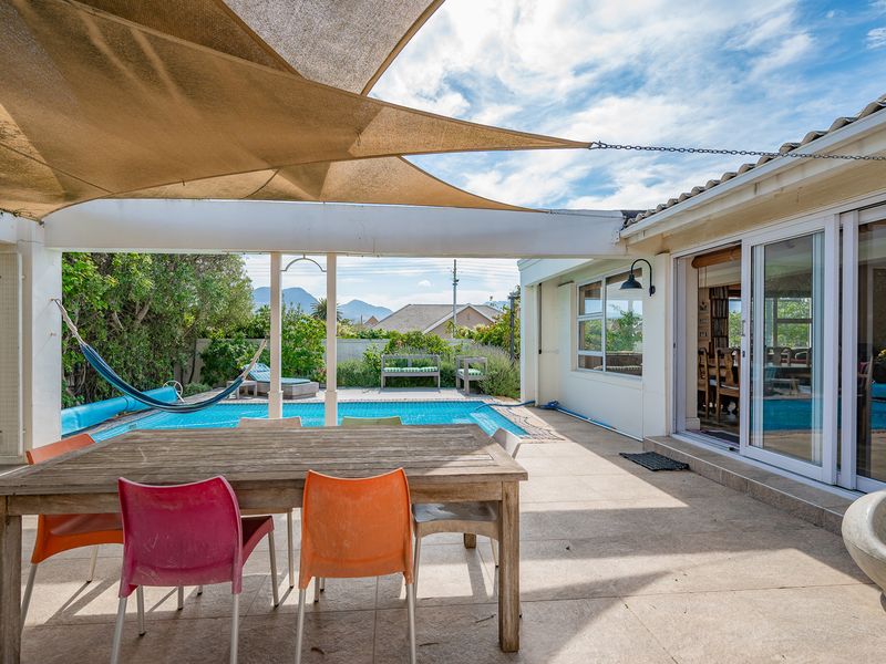 Beautiful 4-bed family home with 2-bed flat in Lochnerhof - Photo 5