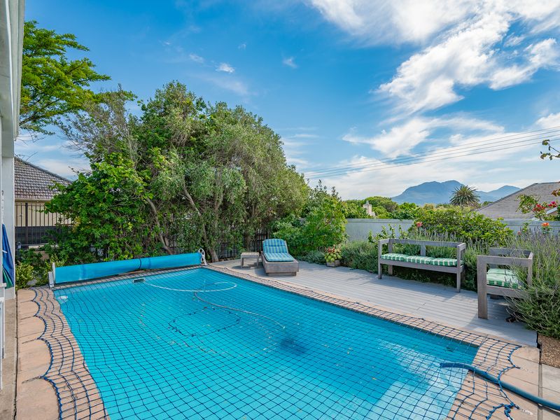 Beautiful 4-bed family home with 2-bed flat in Lochnerhof - Photo 4