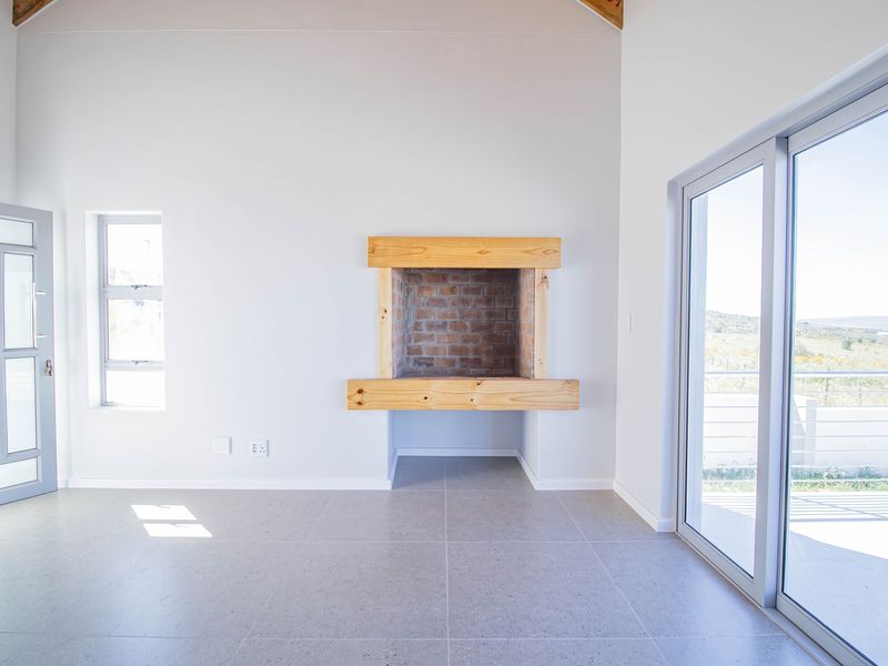 Coastal Elegance Meets Timeless Comfort - Photo 8