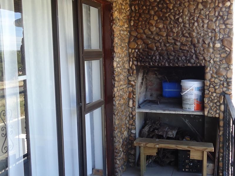 House For Sale In Somerset West - Photo 5