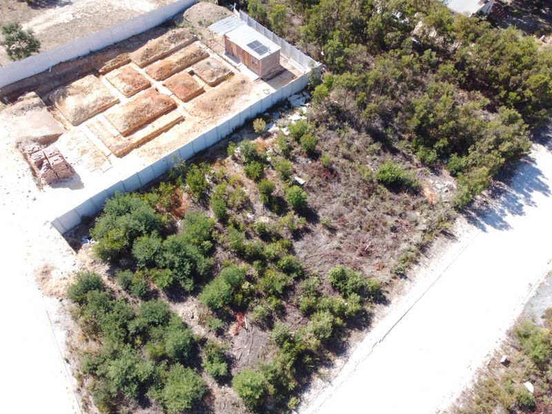 Corner Plot for Sale – Myddleton, Caledon - Photo 8