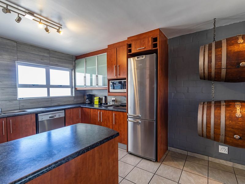 House For Sale In Yzerfontein - Photo 6