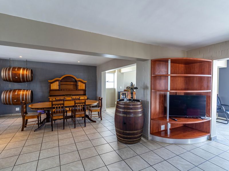 House For Sale In Yzerfontein - Photo 9